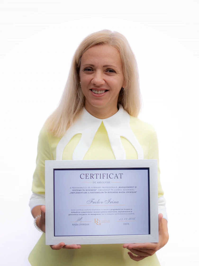 Irina F., absolventă Management Organizațional